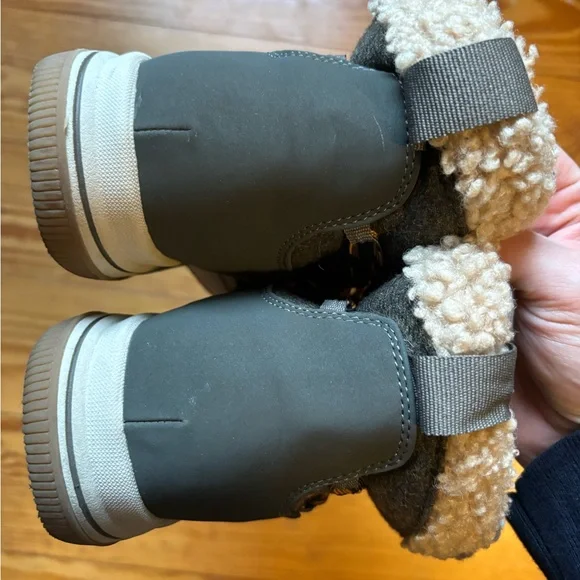 Clarks Cloudsteppers Breeze Glacier green slip on boots - Picture 6 of 6